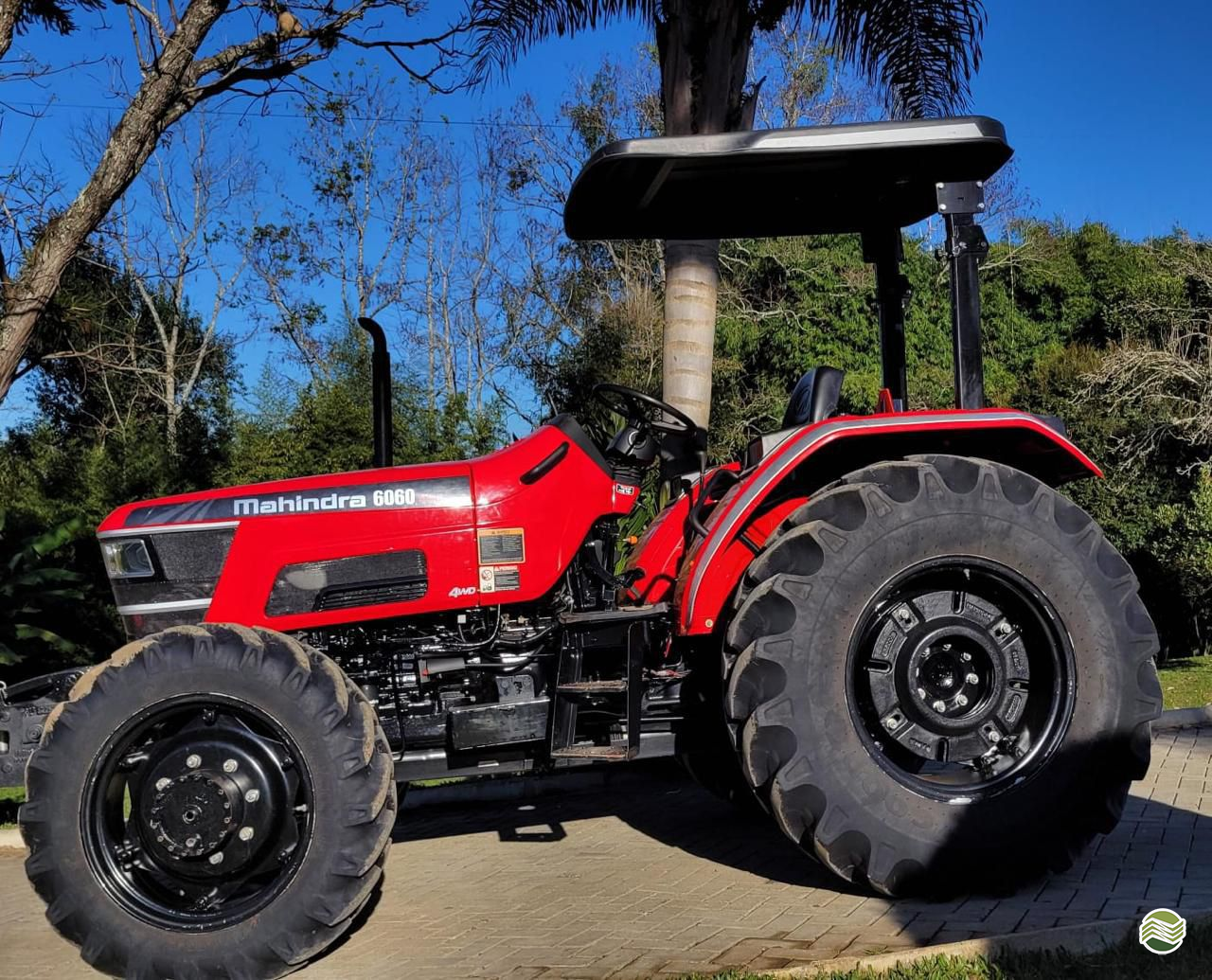 TRATOR MAHINDRA 6060 Tração 4x4 Sul Norte - Mahindra PAPANDUVA SANTA CATARINA SC